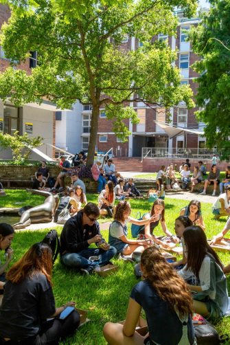 Photograph of under graduate students at the built environment orientation week during the welcome lunch