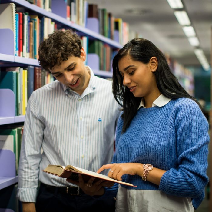 UNSW Library Students at UNSW library