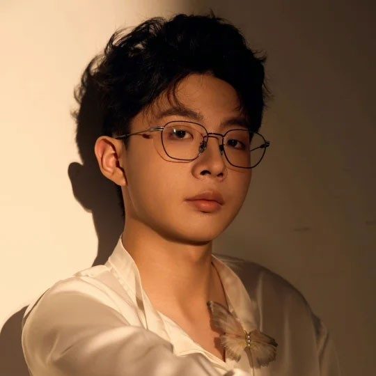 Yubo Qiao