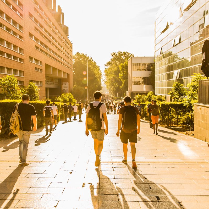 Photo of students walking at UNSW Sydney in the morning